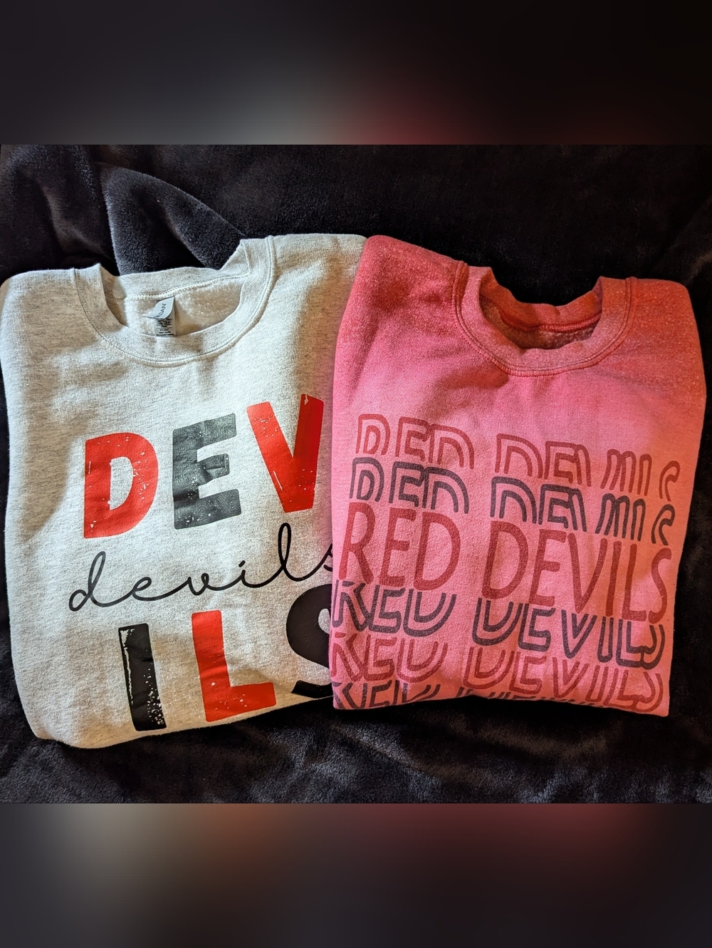Gildan Pink & Light Gray 'Red Devils' Graphic Sweatshirts